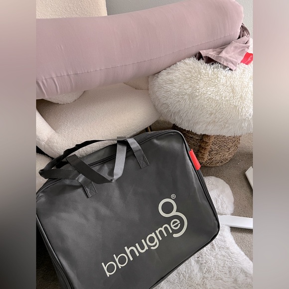 Bbhugme pregnancy pillow - Picture 13 of 13